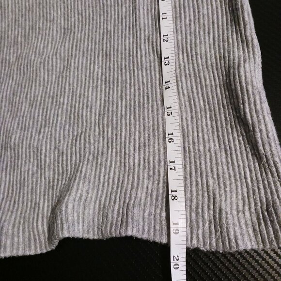 Club Monaco Meredy Ribbed Heather Gray‎ Turtleneck Top Size XS Soft Cozy Sweater - Picture 11 of 11